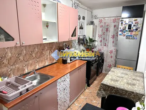 Garsoniera confort 1 de vanzare in Cetate