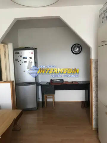 Apartament 3 camere decomandat finisat de vanzare Alba Iulia Cetate