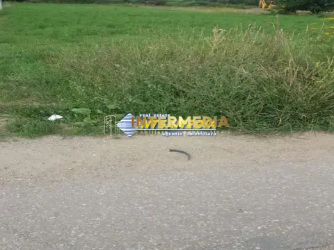 Vanzare Teren Intravilan 1638 mp. in Alba Paclisa cu deschidere 15 m