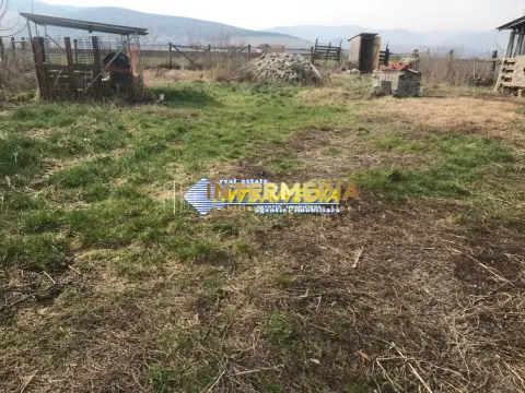 Teren intravilan de vanzare suprafata 500 mp