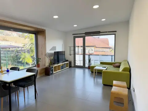 Casa de vanzare cu etaj I zona Nymphaea I 162mp