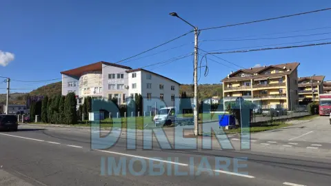 Teren intravilan , zona Sanovil , cu deschidere la DN !