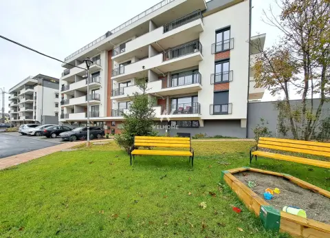 Apartament 3 camere, terasa si balcon - Sibiu