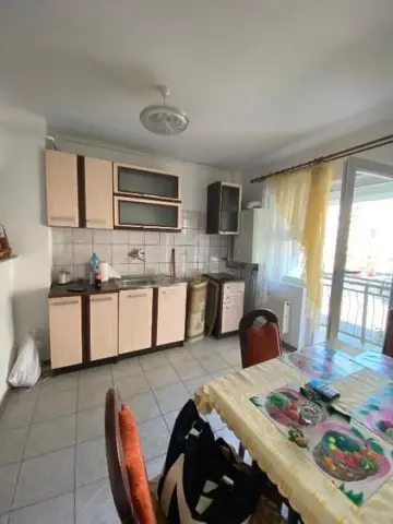 BRASADAS vinde ap 2 cam decomandat, 60,7 mp – Etaj 1, Carpați 2