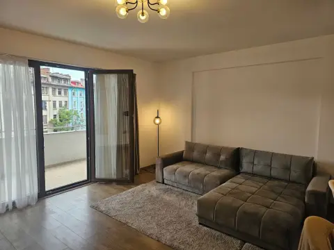 Garsoniera de inchiriat SOHO UNIRII