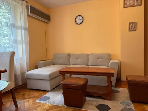 Apartament 2 camere, ultracentral, București, Piața Romană, Nr. 9