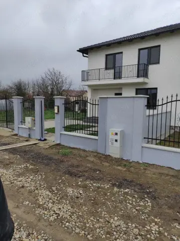 Duplex de vanzare