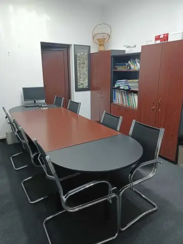 Vila eleganta, pentru birou, intre Piata Muncii si Vatra Luminoasa