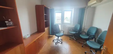 4 camere 2 bai 4 terase 100mp etaj 6/8, Piata Unirii bloc Vodafone