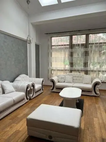 Ag BRASADAS închiriază -PENTHOUSE LUX - BANEASA.