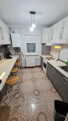 Inchiriez apartament 2 camere Rahova