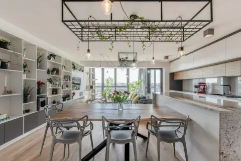 Duplex cu view superb, pe malul Lacului Plumbuita