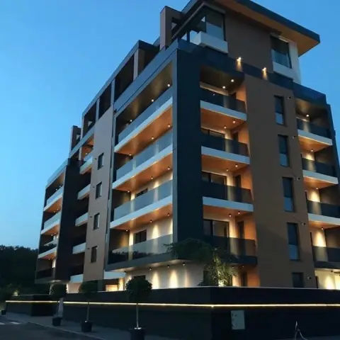 APARTAMENT BANEASA // CAP NORD RESIDENCE // LUX // MOBILAT
