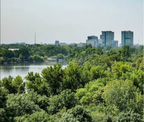 PENTHOUSE DE LUX CU VEDERE LA PARCUL HERASTRAU