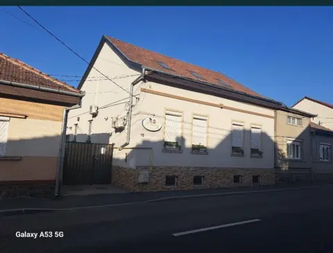 BRASADAS vinde casa in centrul orasului S+P+M Piata Mare