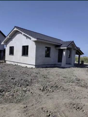 Casa noua in satul Ruseni