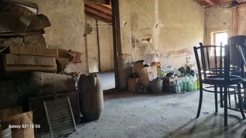Ag BRASADAS vinde casă cu 2 apart. Calea Călărașilor Coposu.