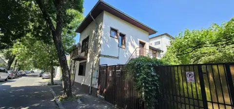 Vand casa Bucuresti sector 3