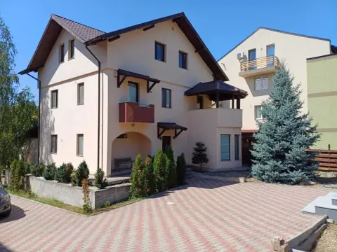 Casă Iași - Rediu + teren