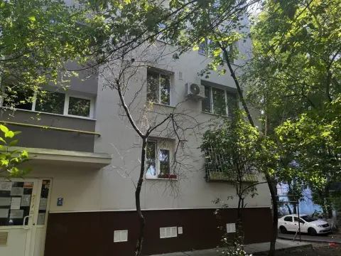 Apartament 3 camere decomandat D Taberei