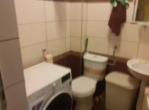 Casa familiala cu etaj