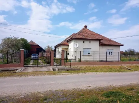 Casa de schimbare sau schimb cu apartament