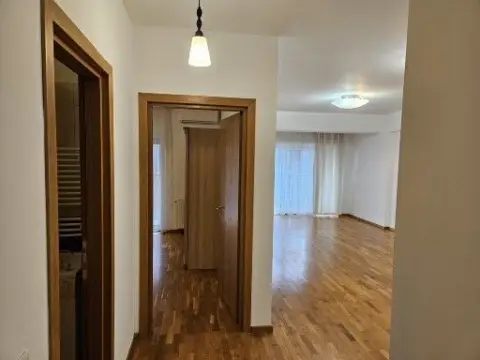 BRASADAS vinde ap 2 cam Herastrau
