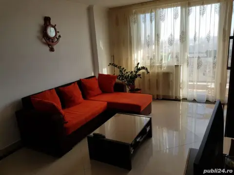 Proprietar vind apartament 4 camere sector 2 București