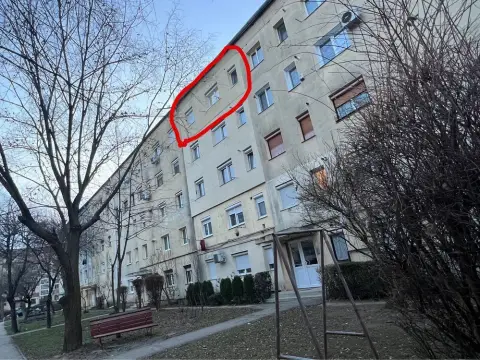 Vand Apartament 2 camere 4/4. Mobilat si utilat