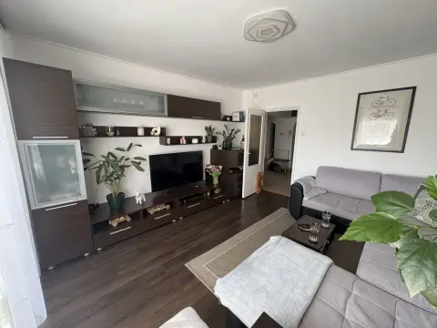 Apartament 4 camere