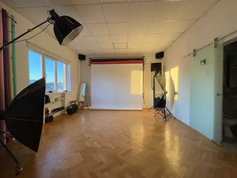 Apartament cu 2 camere, P-ta Amzei, bloc consolidat, direct proprietar