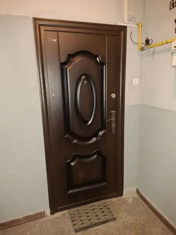 BRASADAS vinde apartament cu 2 cam etaj 3 Botizului.