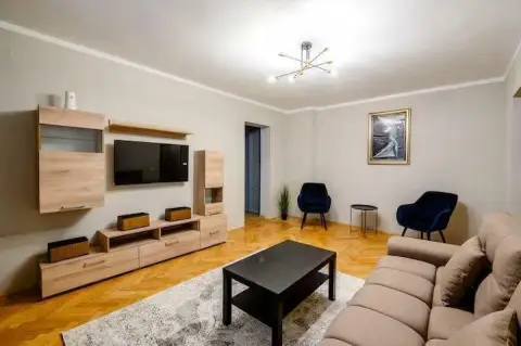Apartament 2 camere Piata Unirii