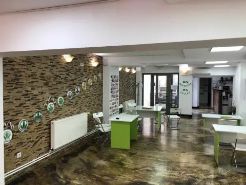 Spatiu comercial, birouri, cabinet medical - Unirii cu Traian