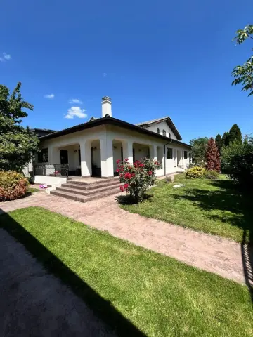 Casa deosebita P+M si teren aferent 800mp - Oltenita