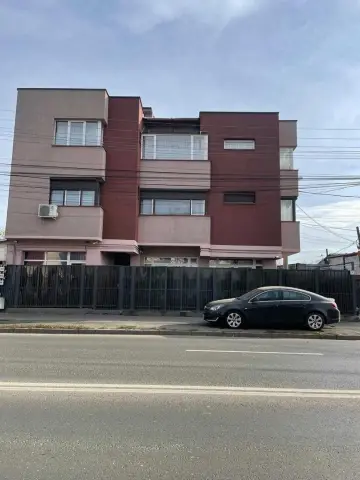 Vand imobil P+2 zona salaj rahova cu doua spatii comerciale