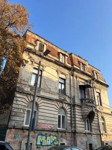 Vila interbelica Victoriei