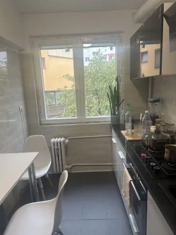 3 camere renovat Piata domenii