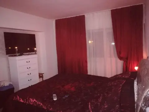 brasadas.com vinde ap. cu 4 camere DECOMANDATE Păcurari.