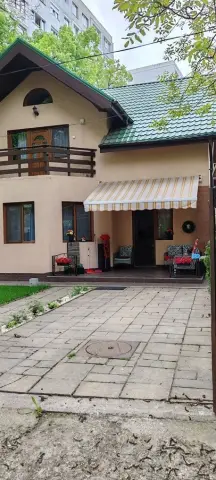 Vind casa in Iași, cartier Tatarasi constructie 2010.