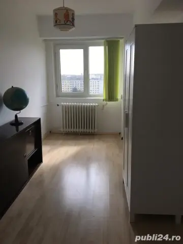 Apartament 4 camere, la 2 minute de Mega Mall, pret 99000 , particular
