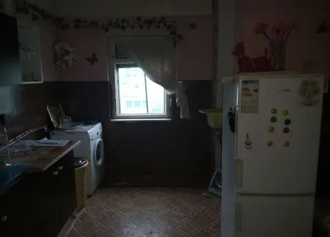 Apartament cu 3 camere de vanzare