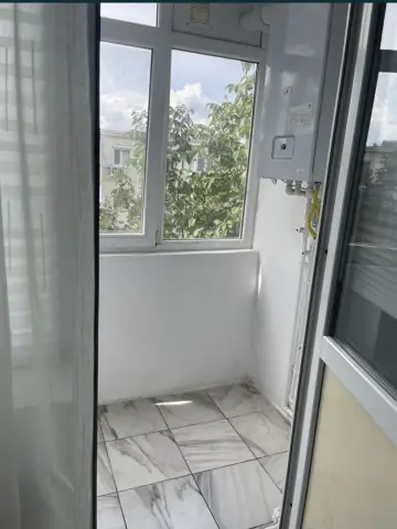 Apartament 2 camere de vanzare