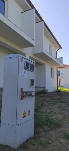Casă nouă de vânzare