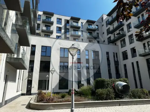 Locație de TOP! Spațiu comercial 194 mp în Bloc Nou