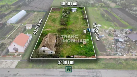 Teren intravilan 3.593 mp de vânzare în Parța