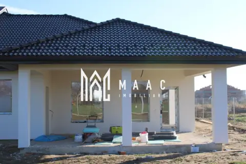Casă tip duplex I 3 camere I Curte I Panouri solare I Cristian