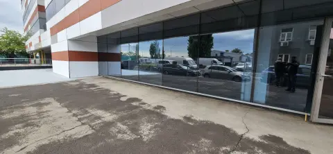 Pantelimon spatiu comercial 689mp