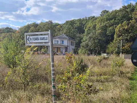 Teren intravilan de vânzare Corbeanca padure – 721 mp, utilități,