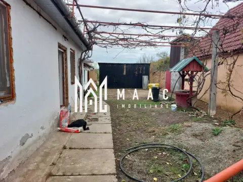 Casă individuală I 2 camere I Acces auto I 1400 mp I Cristian